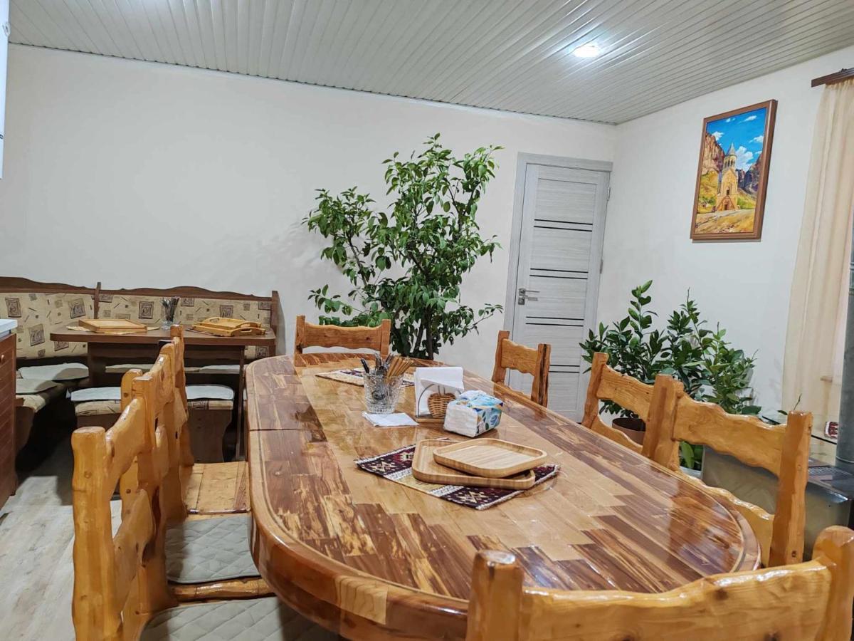 Yeghegnadzor Sun House酒店 外观 照片